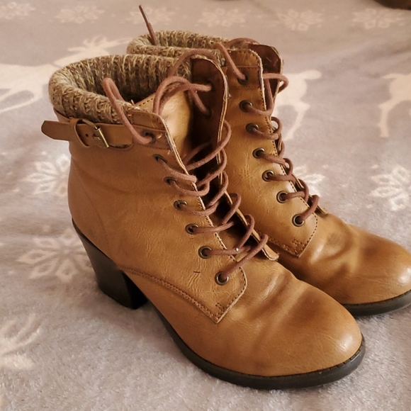 Collecting My Trots Bootie - Picture 2 of 4